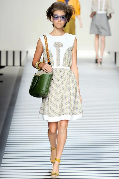 Look 31